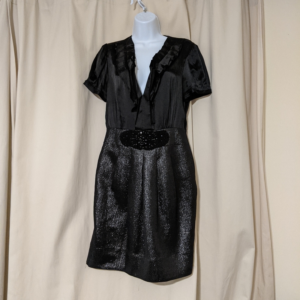 BCBGMAXAZRIA SILK Black Shimmer Short Sleeve Knee Length dress 8